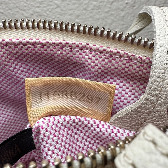 NWT Dooney & Bourke Leather Shoulder Bag - Picture 11 of 11